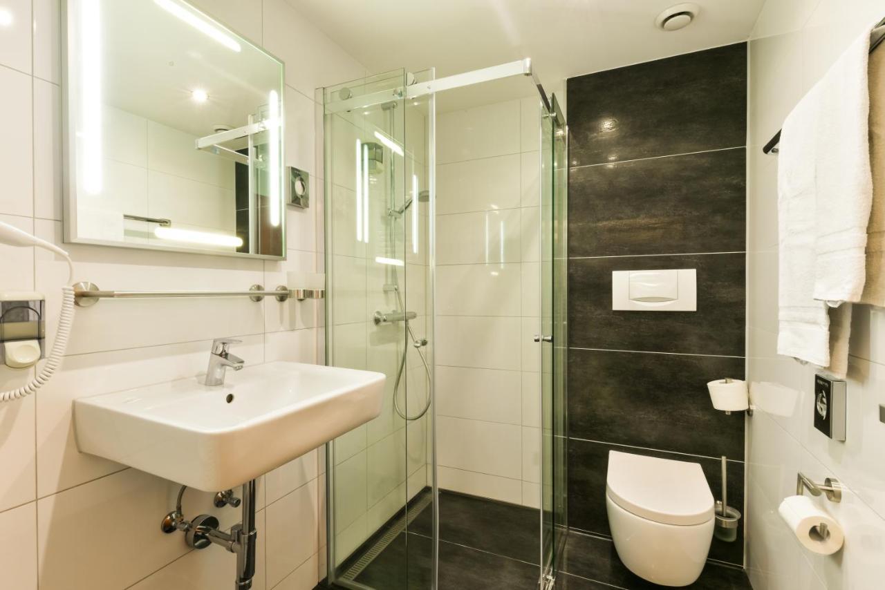 City Hotel Хейльбронн Экстерьер фото